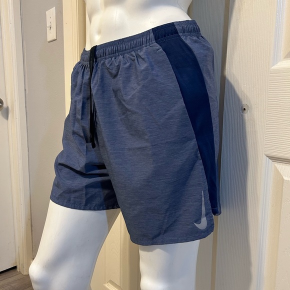 Nike Challenger Shorts 7" BF Dri-Fit Large Men - Picture 4 of 10